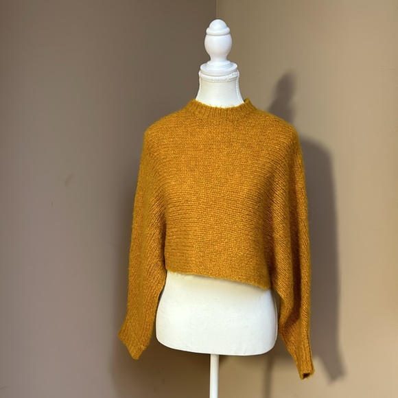 NWT Aritzia Wilfred Free Lolan Sweater - Picture 3 of 10